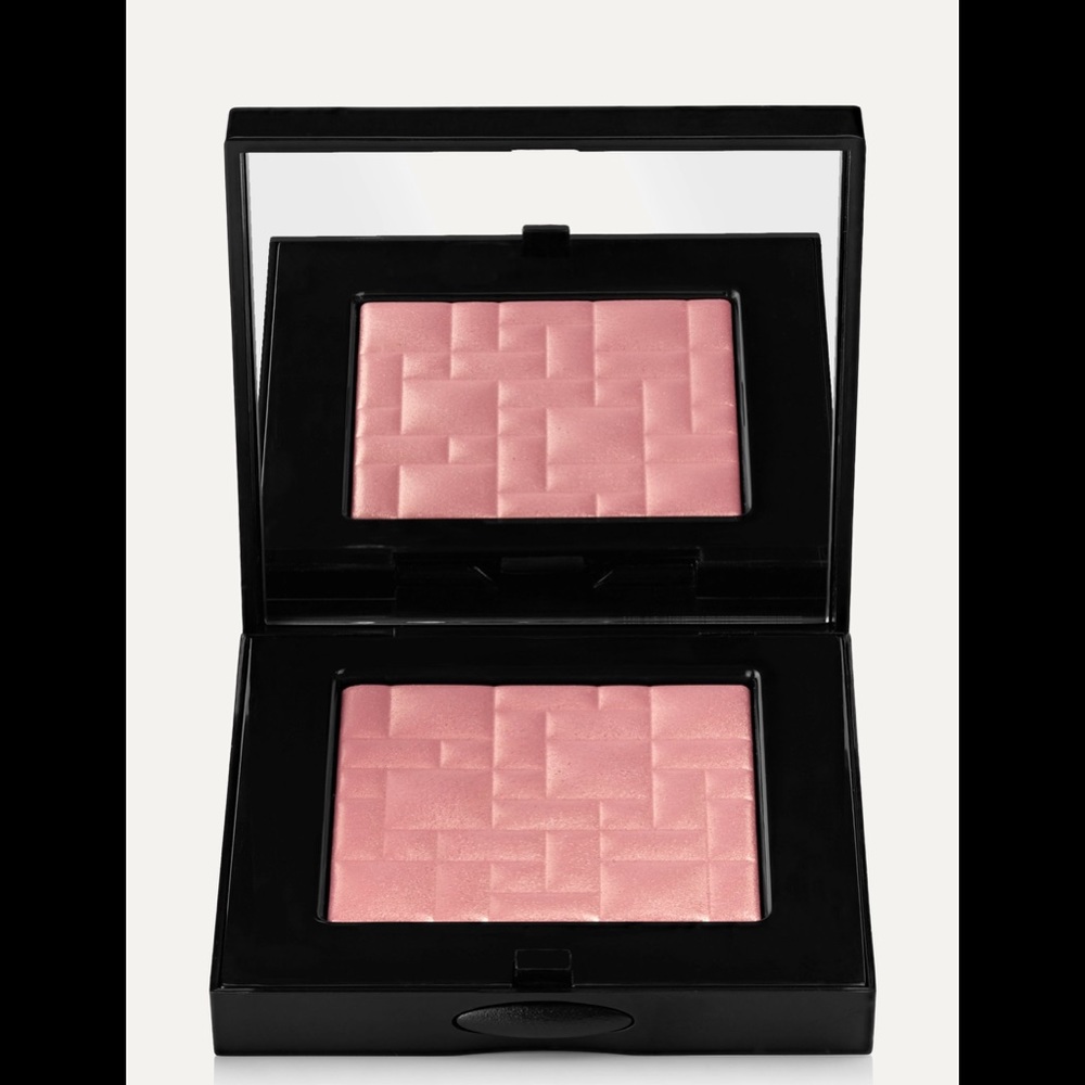 Bobbi Brown Highlighting Blush Powder